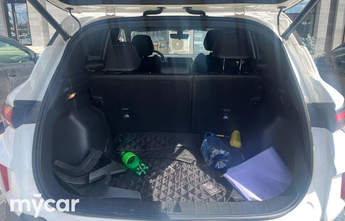 Geely Coolray 2024