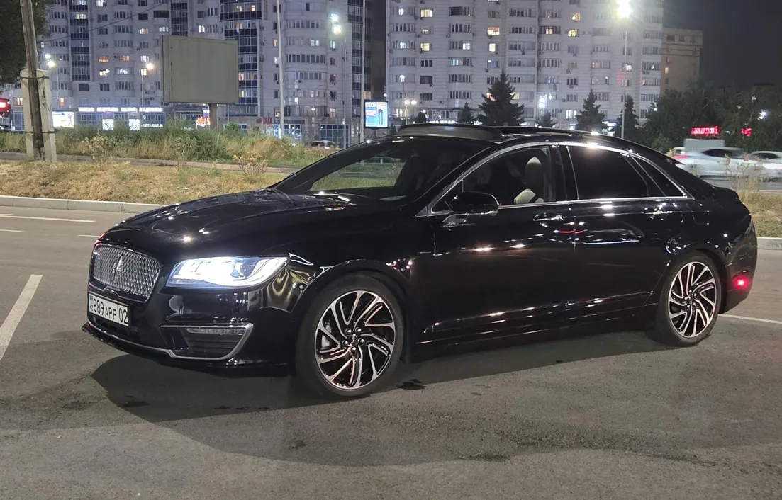 Lincoln MKZ 2020