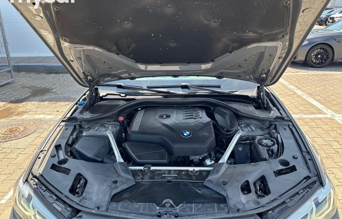 BMW 5 серия 2022