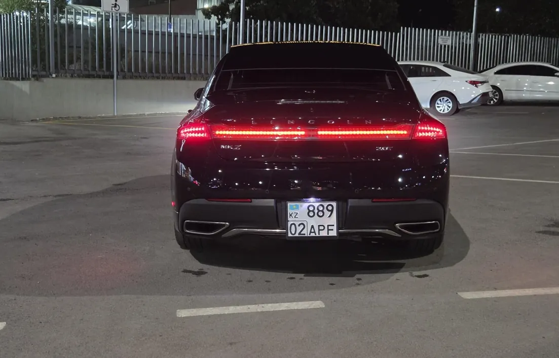 Lincoln MKZ 2020