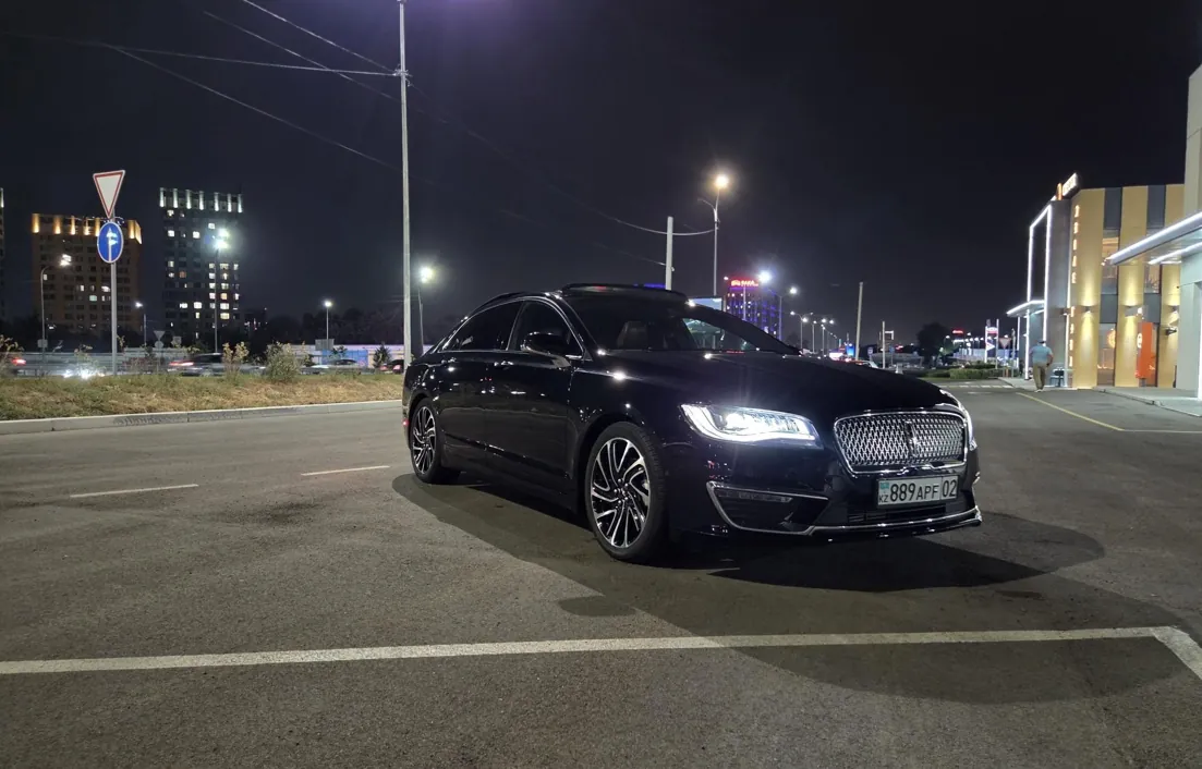 Lincoln MKZ 2020