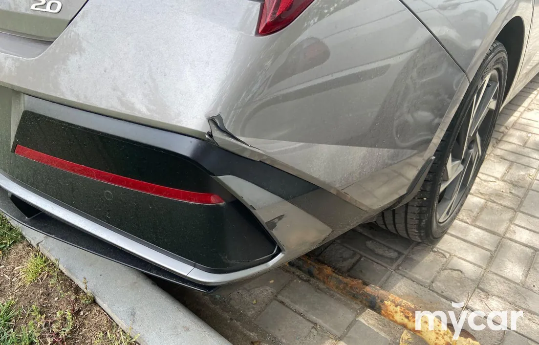 Hyundai Elantra 2023