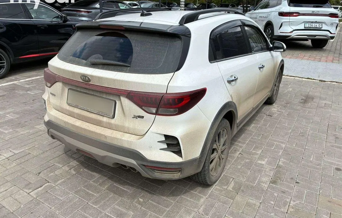 Kia Rio X 2021