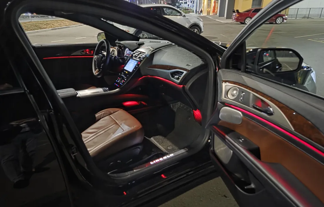 Lincoln MKZ 2020