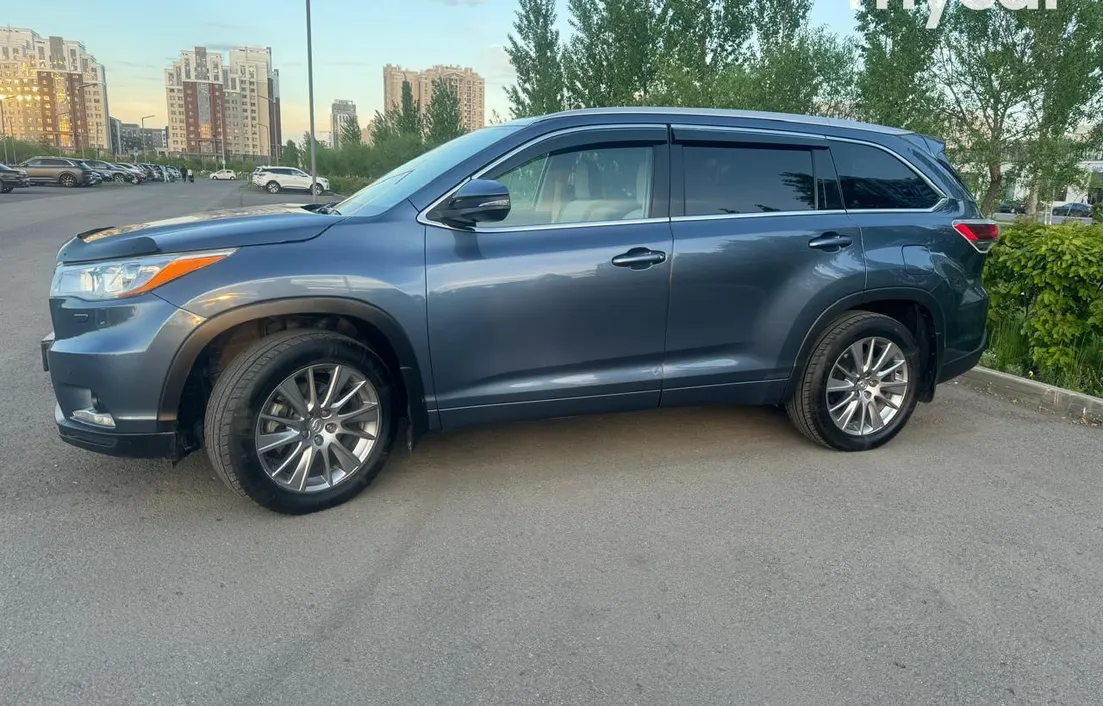 Toyota Highlander 2014