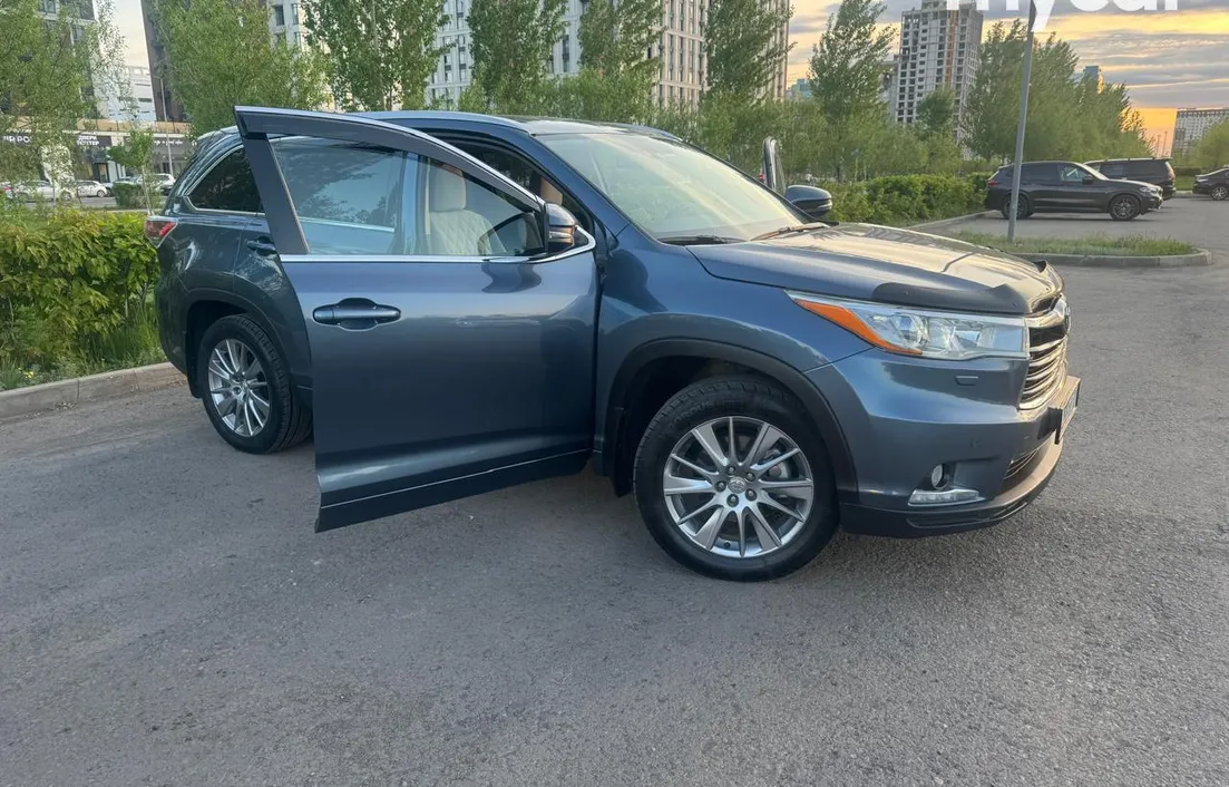 Toyota Highlander 2014