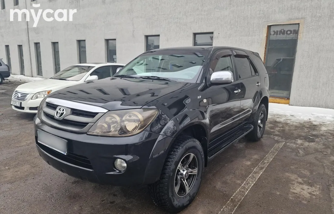 Toyota Fortuner 2007