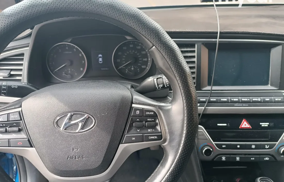 Hyundai Elantra 2016