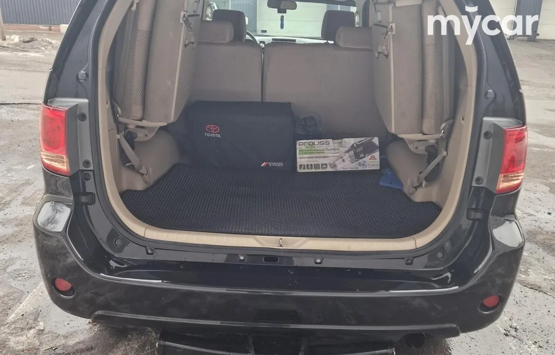 Toyota Fortuner 2007
