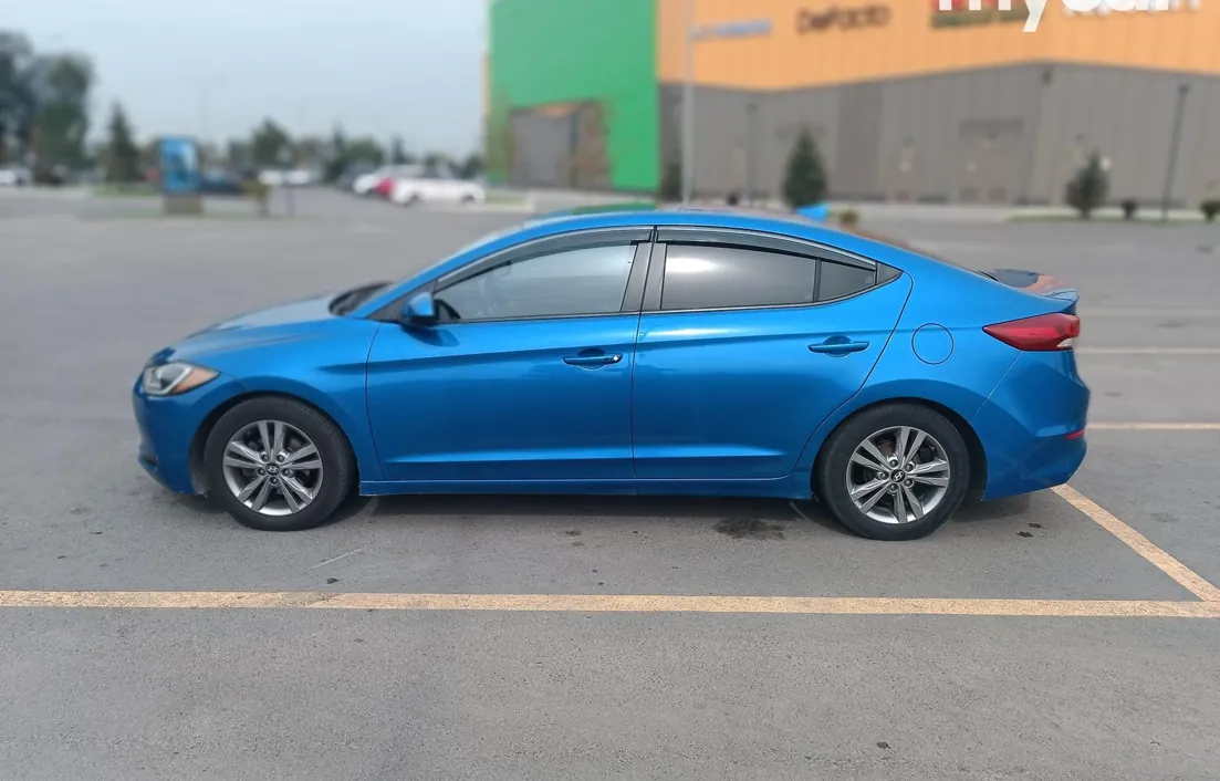 Hyundai Elantra 2016
