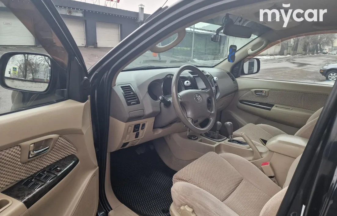Toyota Fortuner 2007