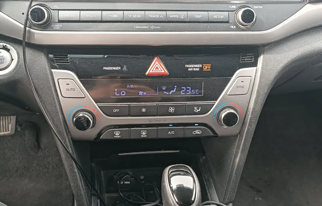 Hyundai Elantra 2016