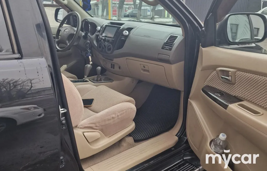 Toyota Fortuner 2007