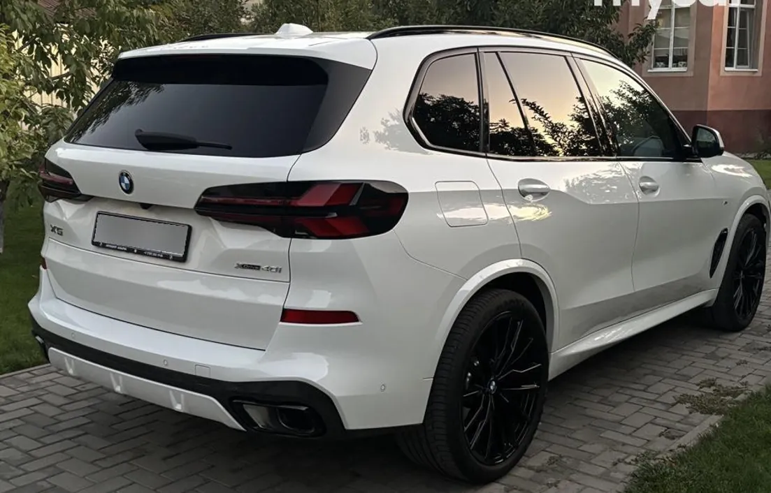 BMW X5 2024