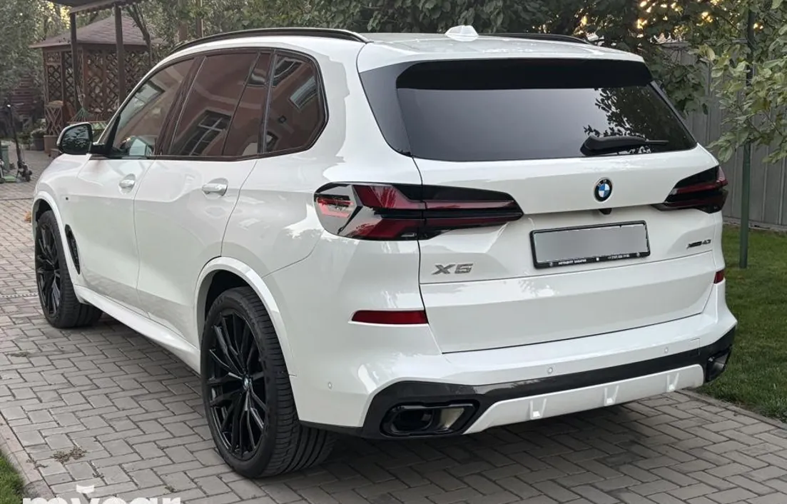 BMW X5 2024