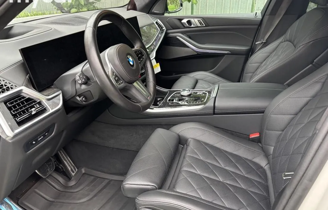BMW X5 2024