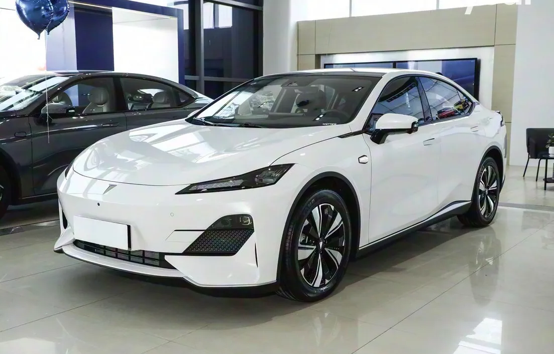Changan Deepal SL03 2025