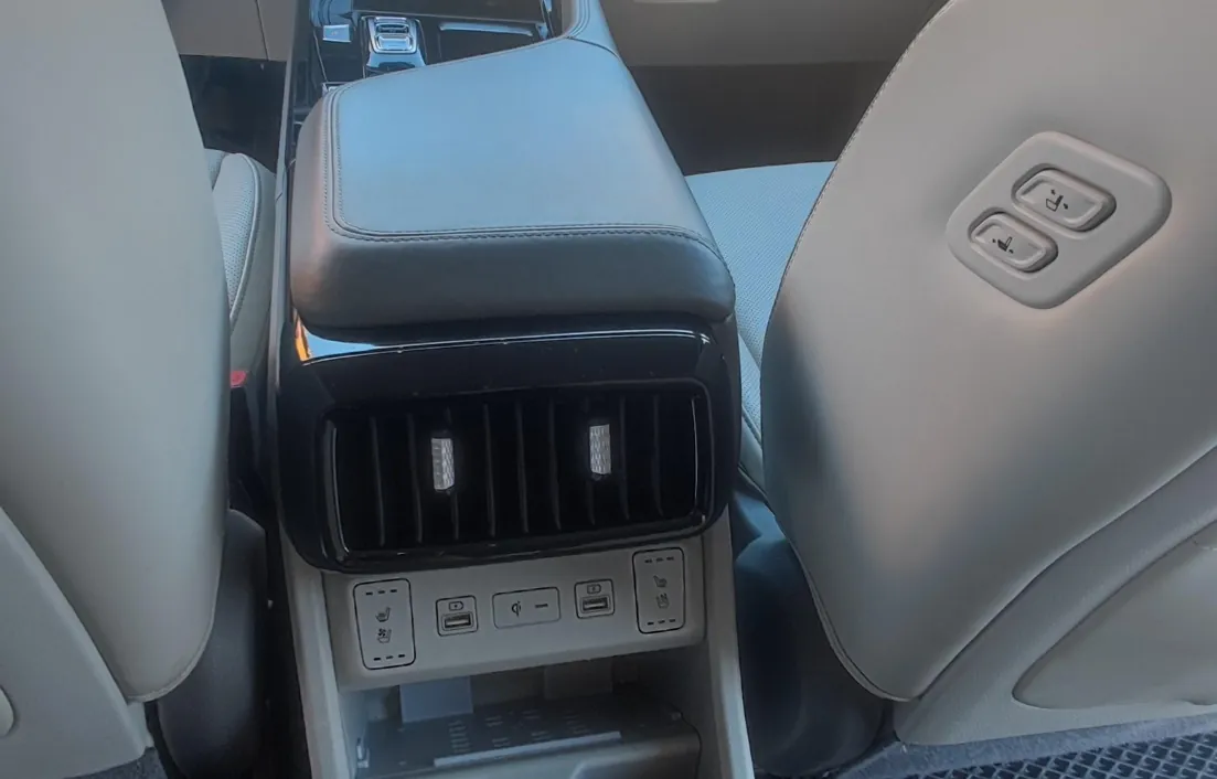 Hyundai Custin 2024