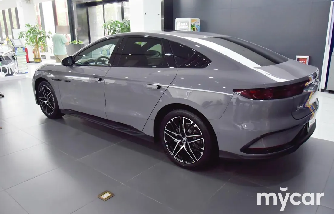 BYD Han 2025