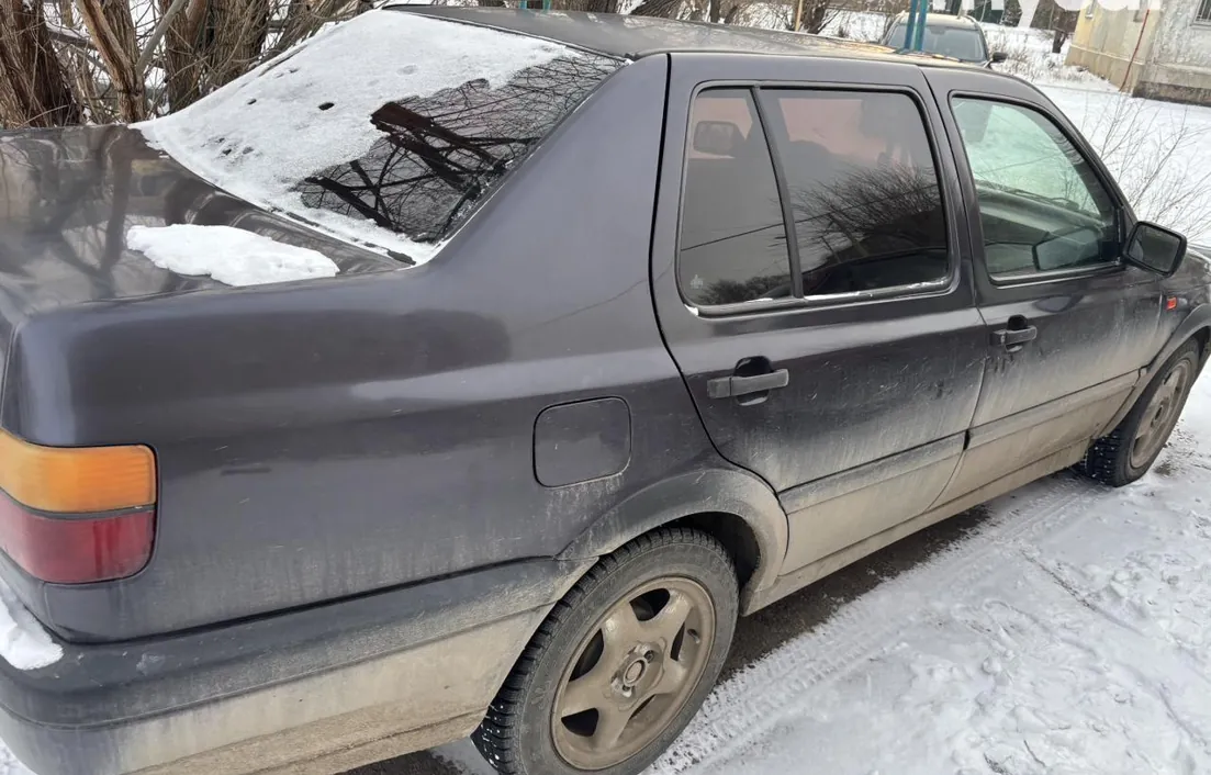 Volkswagen Vento 1993