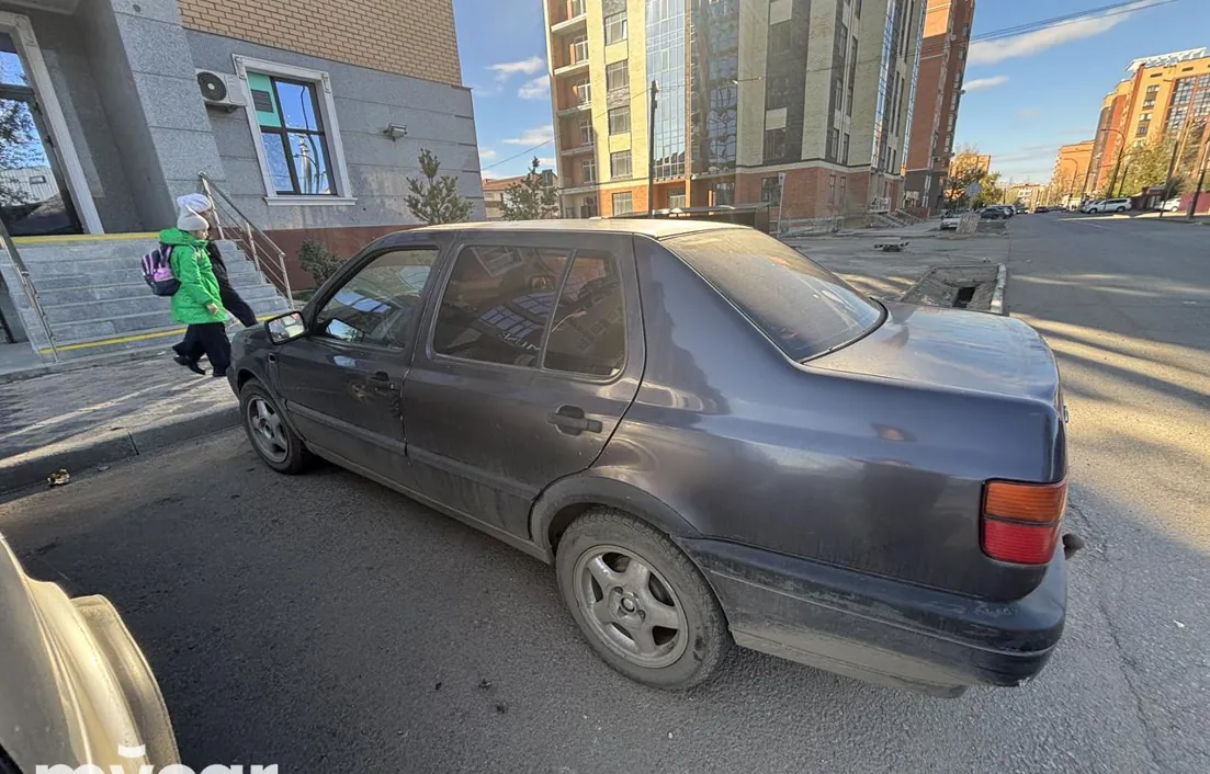 Volkswagen Vento 1993