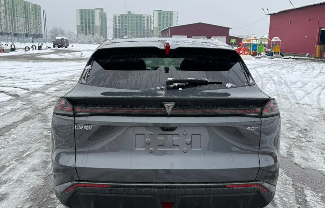 Changan Deepal S07 2025