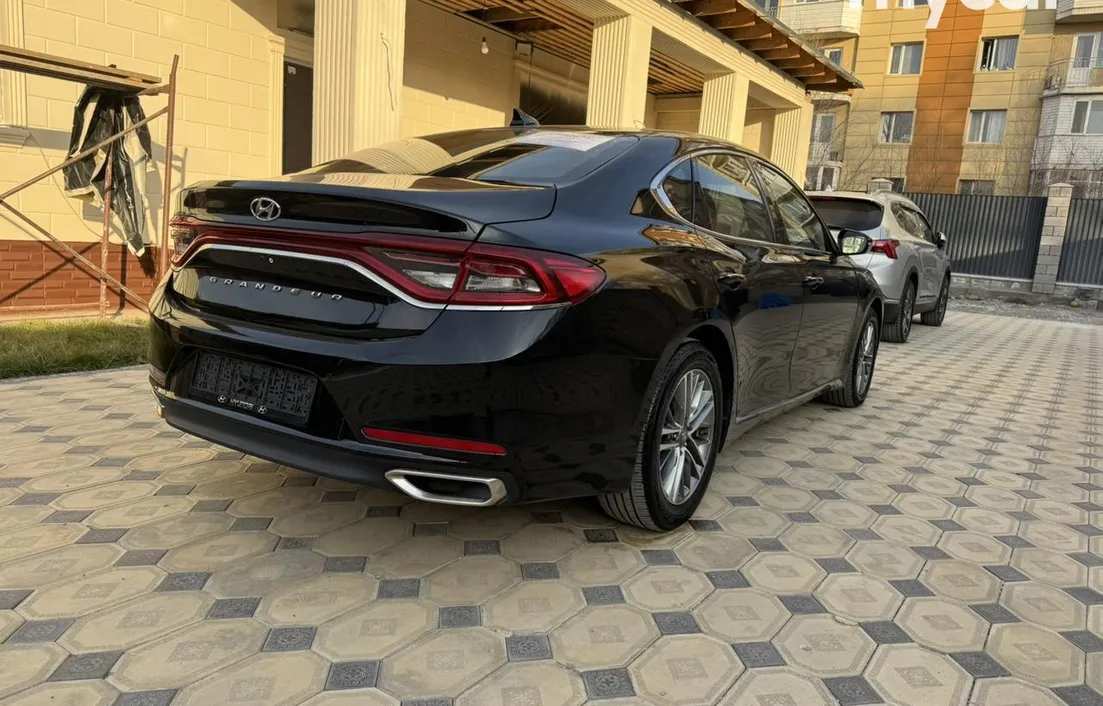 Hyundai Grandeur 2018