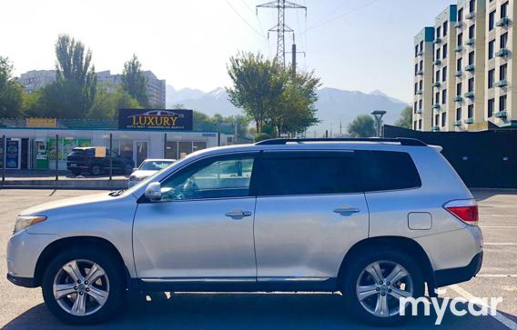 Toyota Highlander 2013