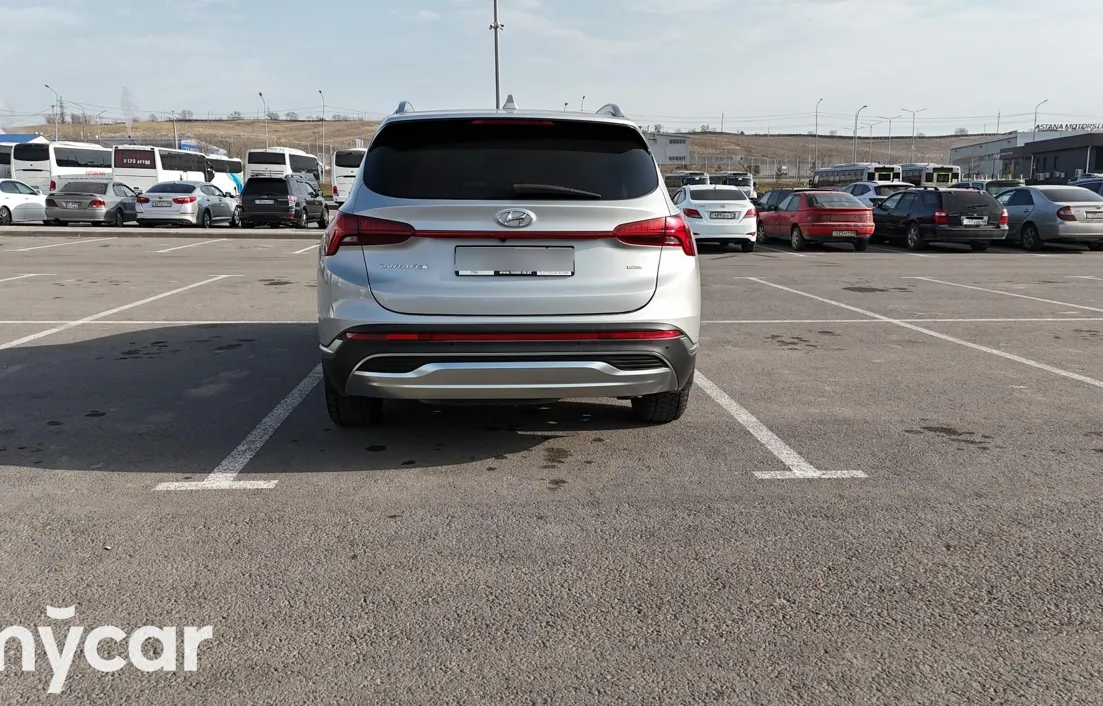 Hyundai Santa Fe 2021