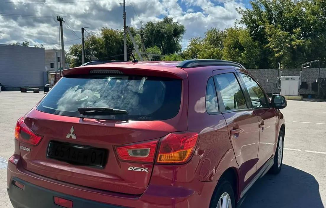Mitsubishi ASX 2011