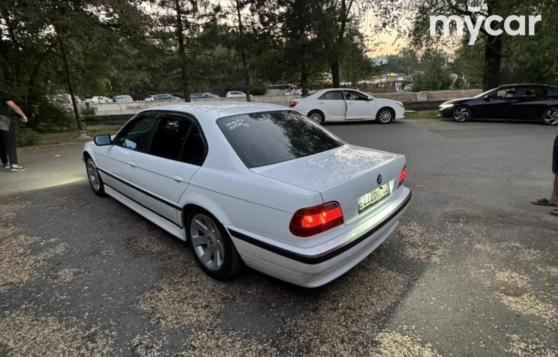 BMW 7 серия 1994