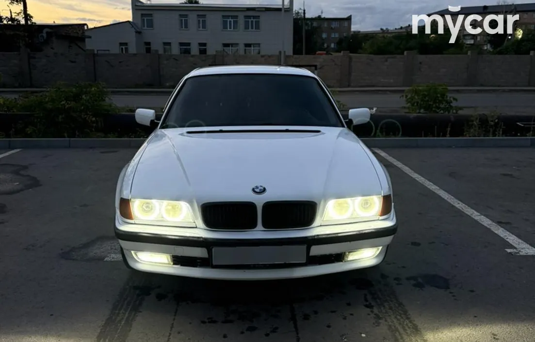 BMW 7 серия 1994