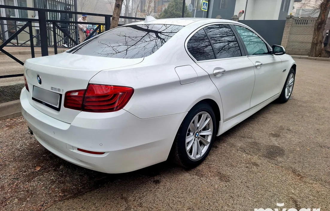 BMW 5 серия 2014