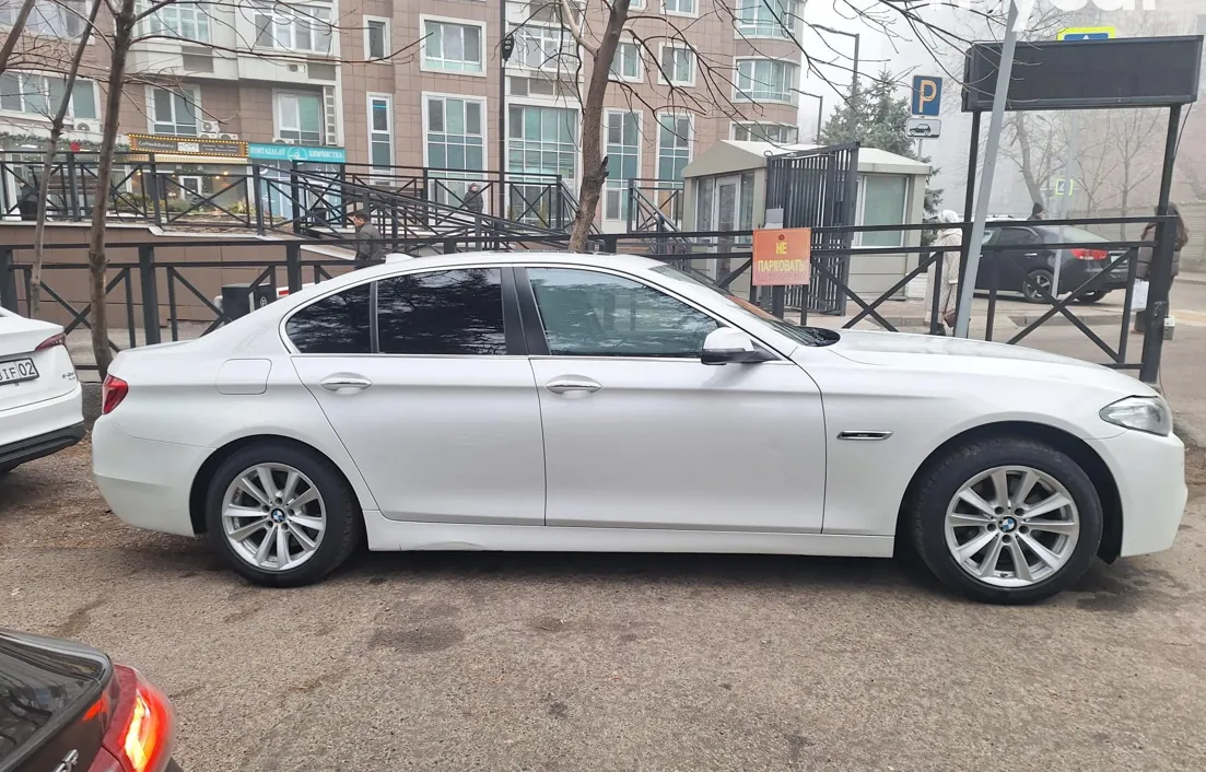 BMW 5 серия 2014