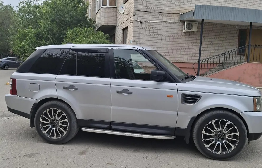 Land Rover Range Rover Sport 2005