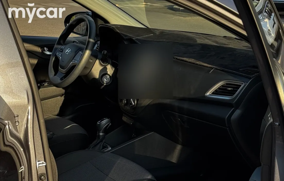 Hyundai Accent 2021