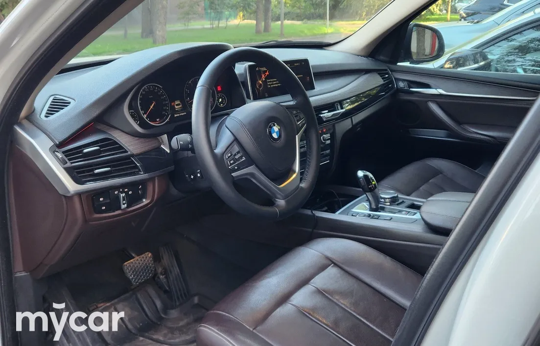 BMW X5 2016