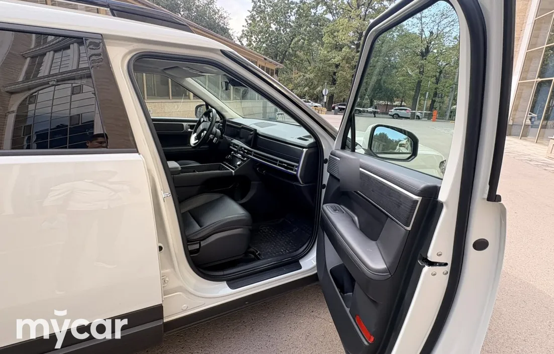 Hyundai Santa Fe 2025