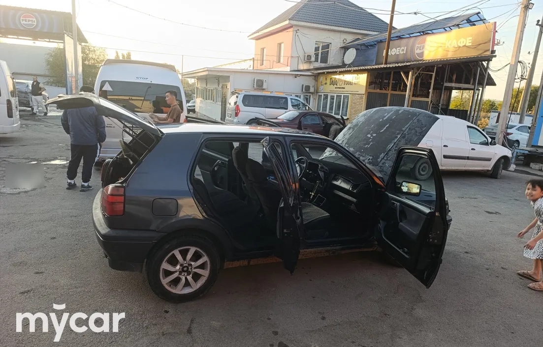 Volkswagen Golf 1992