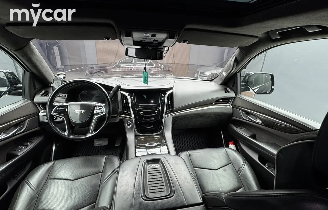 Cadillac Escalade 2016