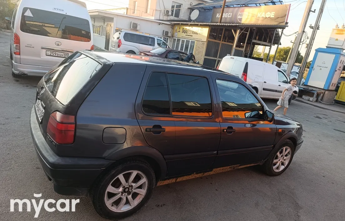 Volkswagen Golf 1992