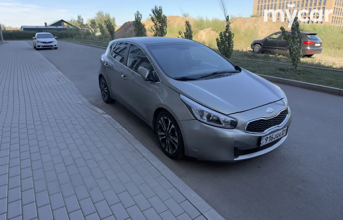 Kia Ceed 2013