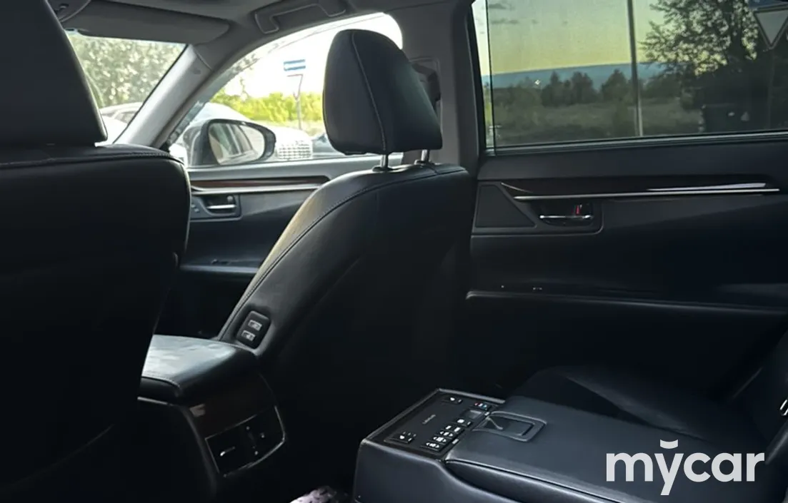 Lexus ES 2013