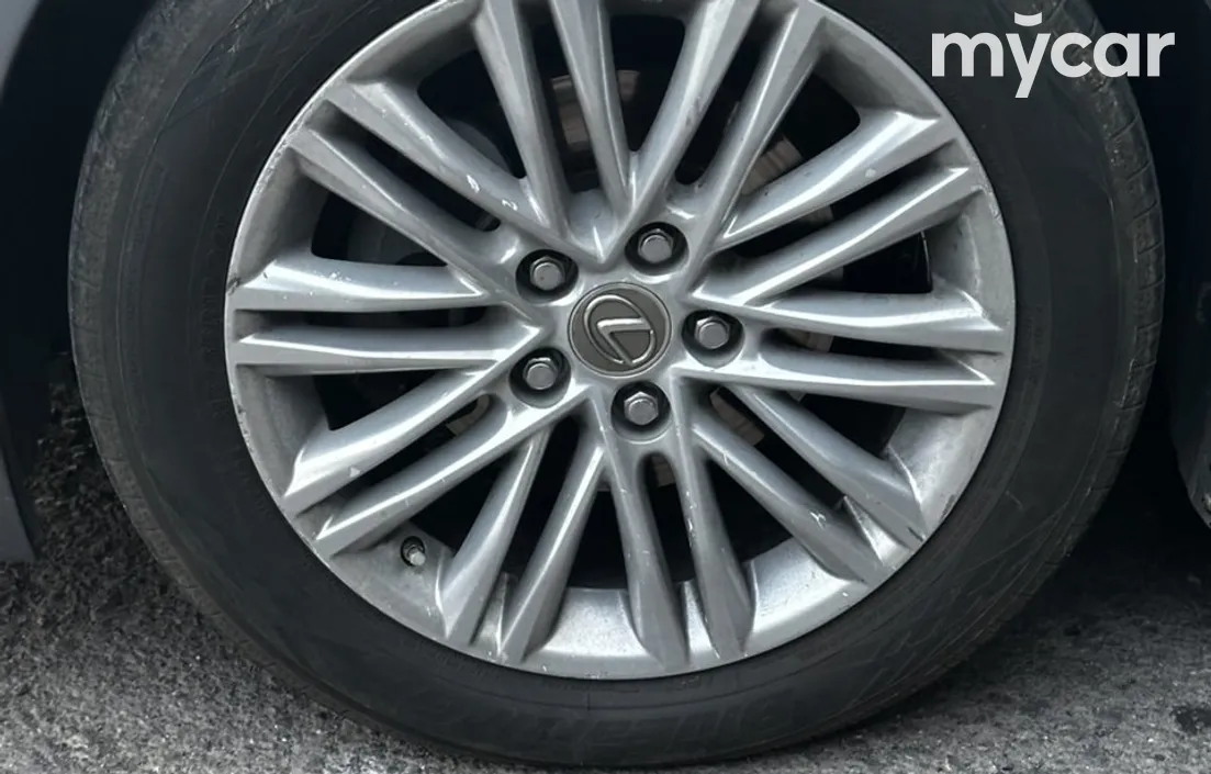 Lexus ES 2013