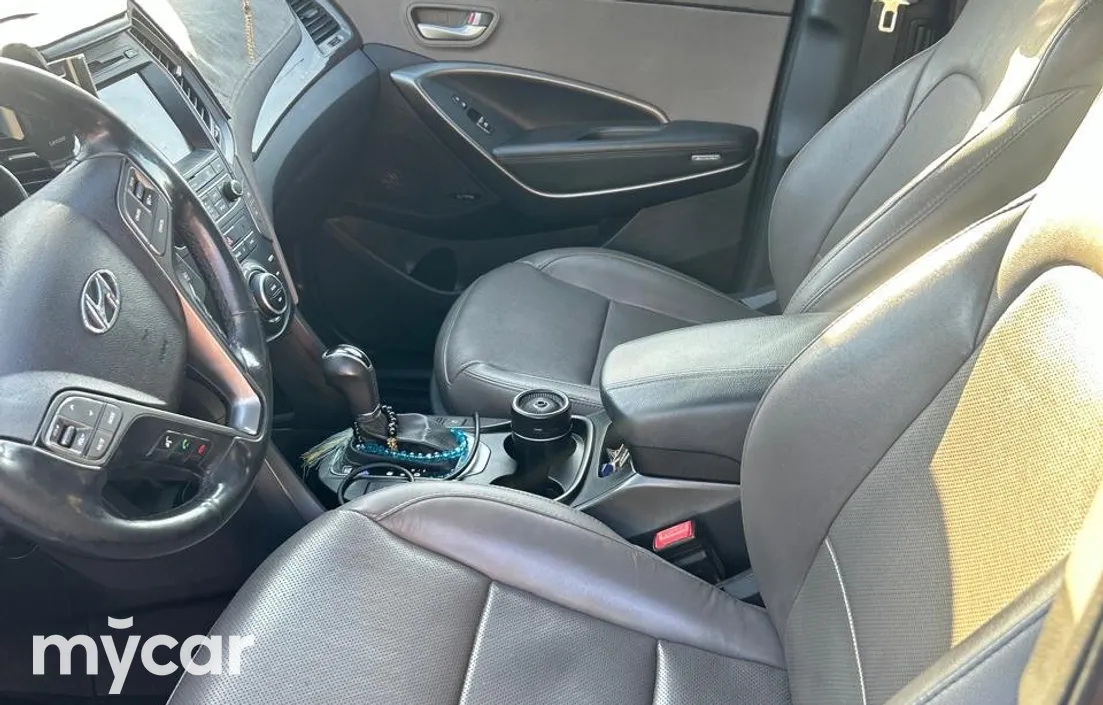 Hyundai Santa Fe 2017