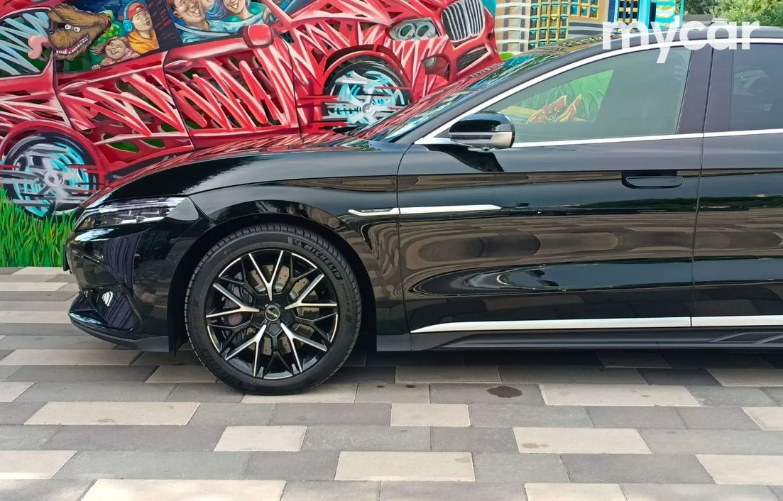 BYD Han EV 2025