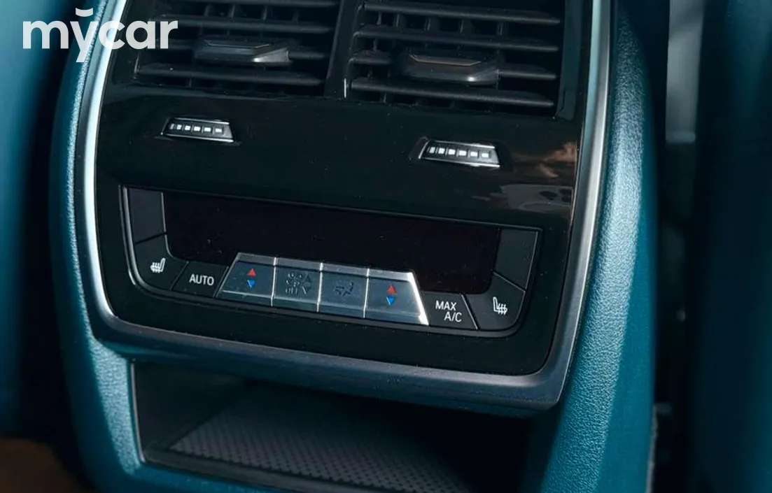 BMW XM 2024