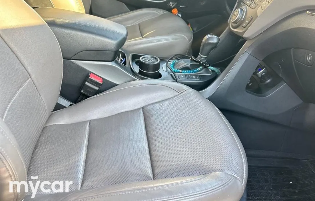 Hyundai Santa Fe 2017