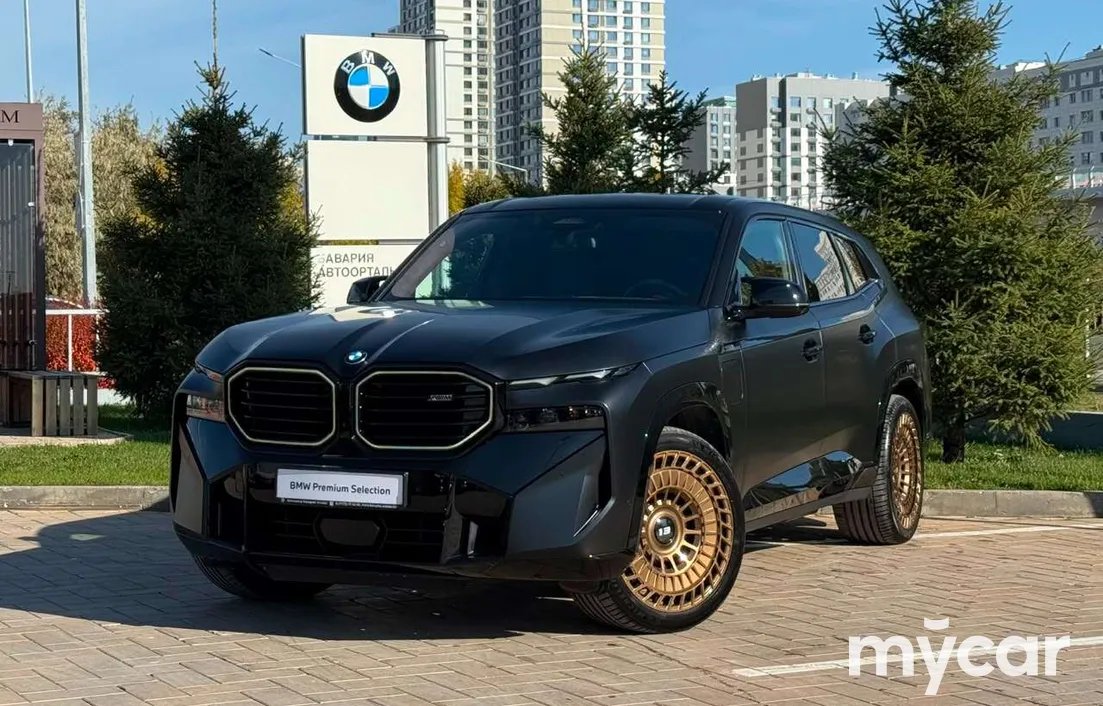 BMW XM 2024