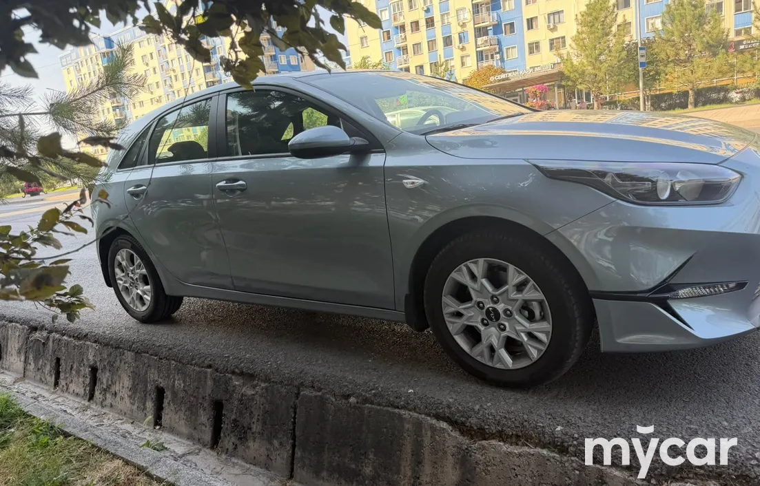 Kia Ceed 2025